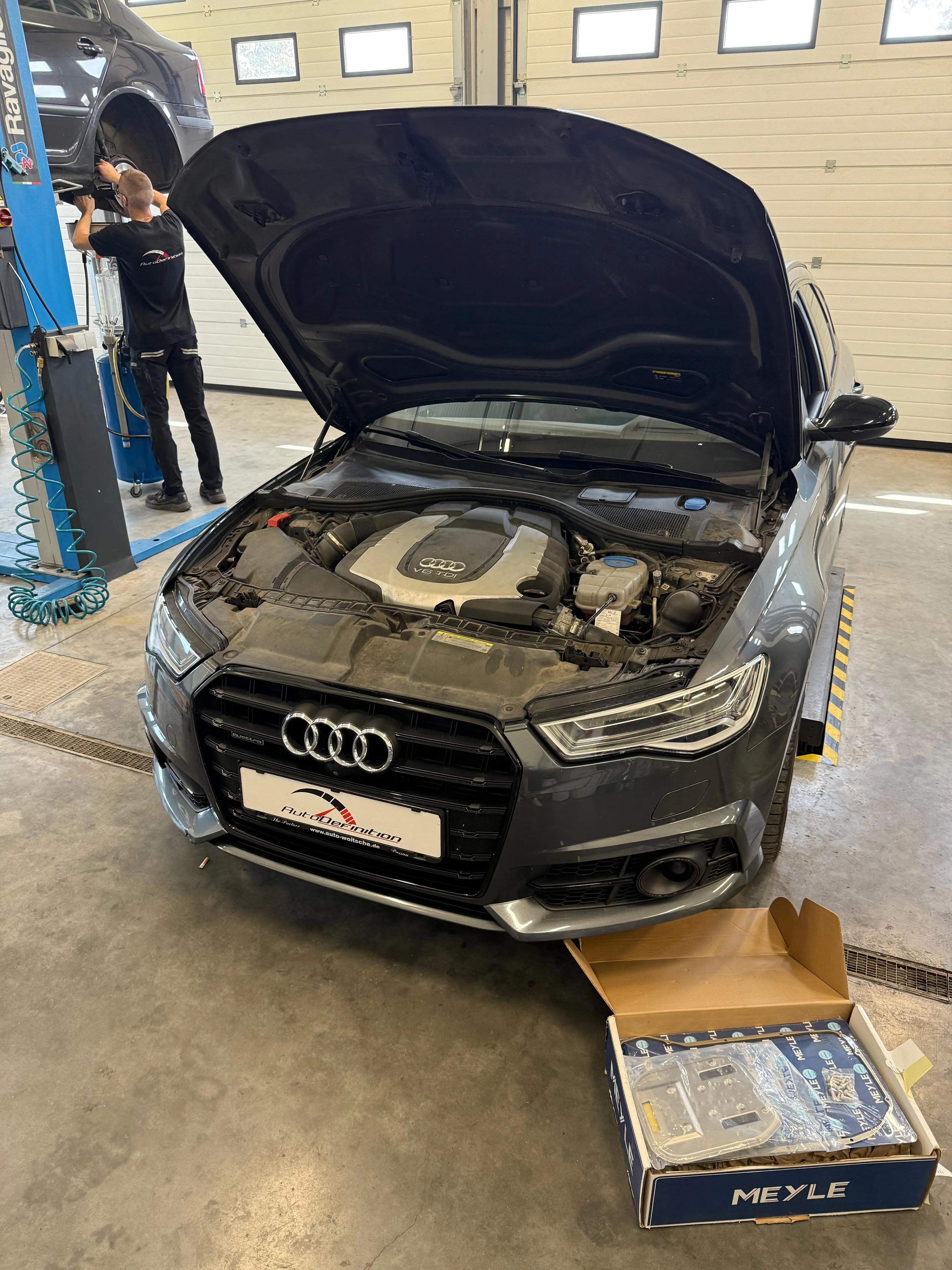 AutoDefinition